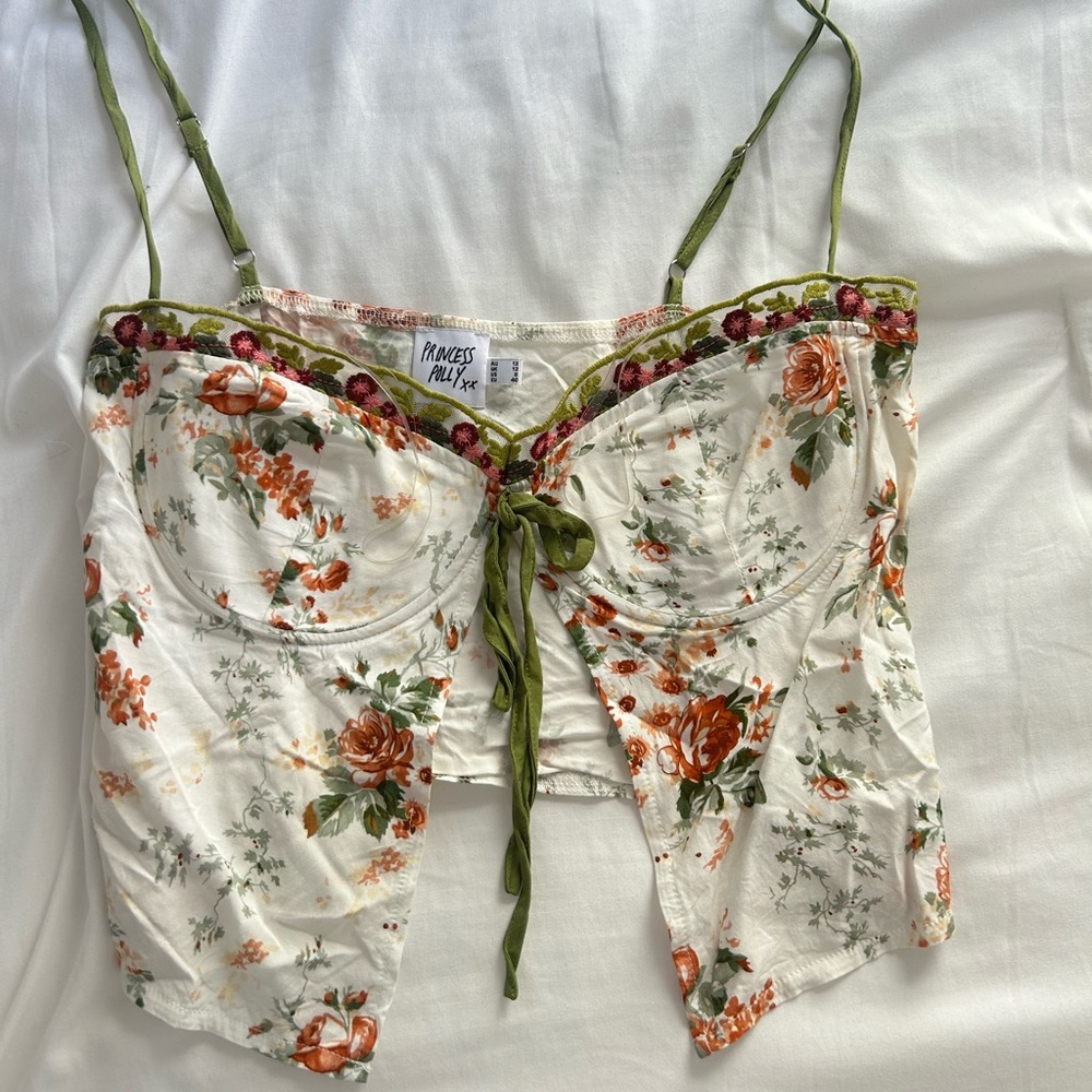 Princess Polly Floral Tank Top - White and Green